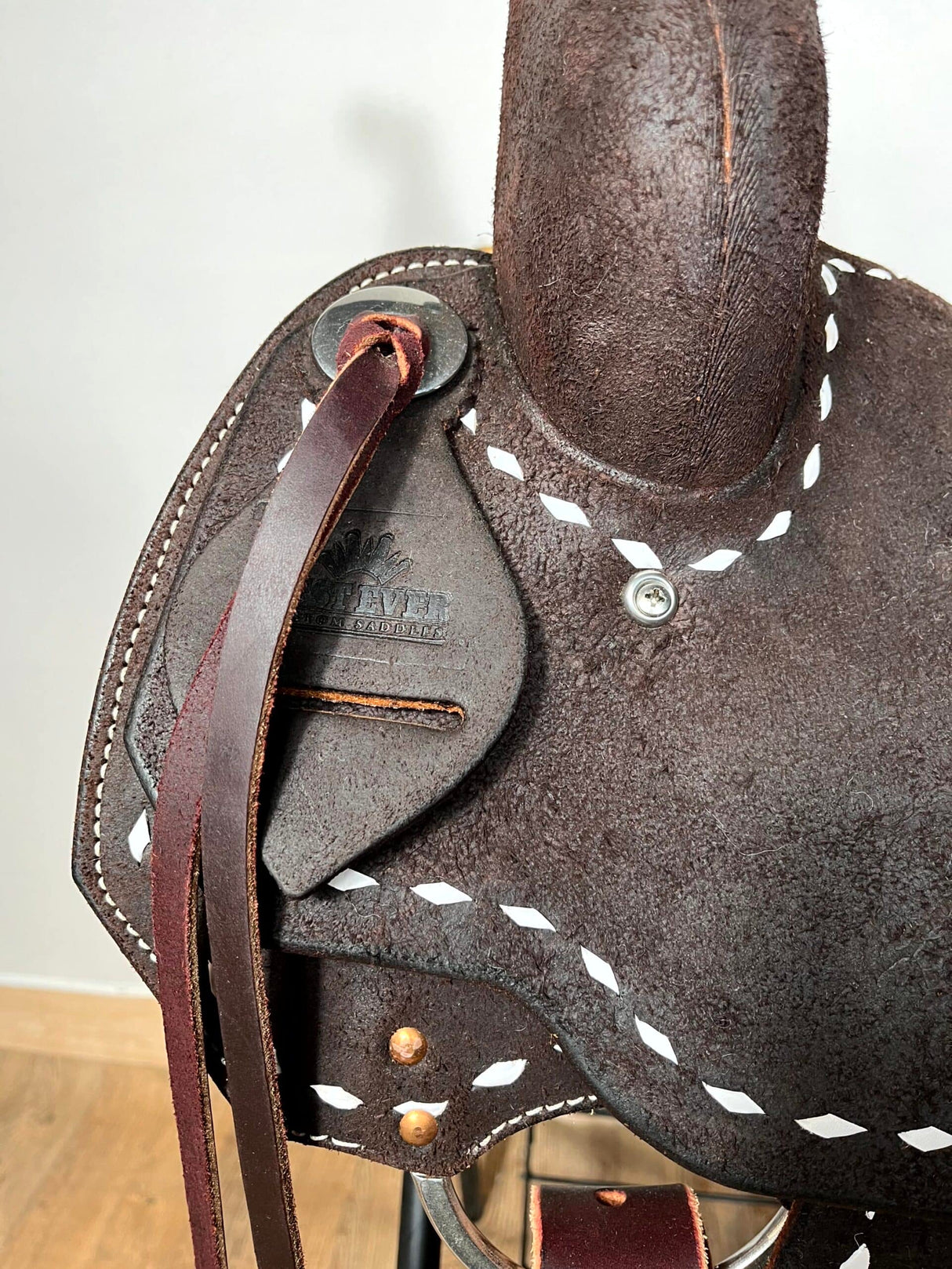 Saddle Barrel Racer 13.5"