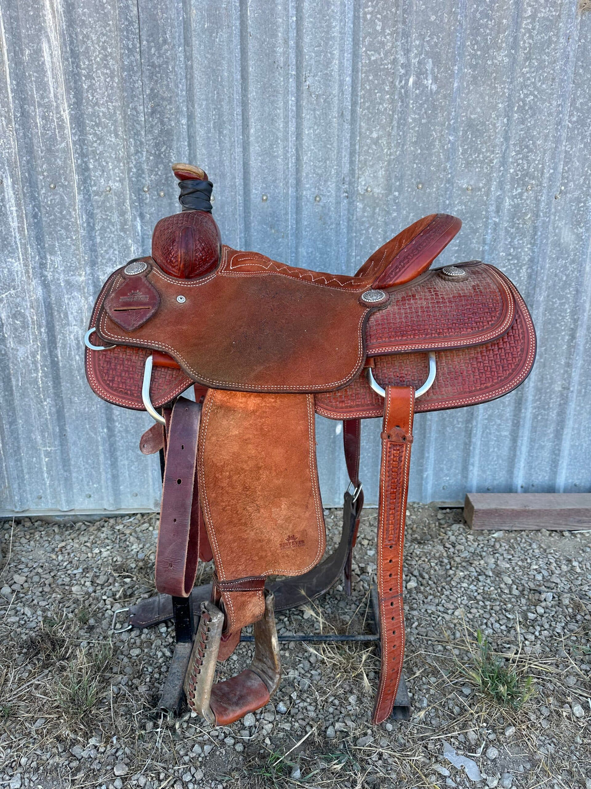 USED Saddle Team Roper 15.5"