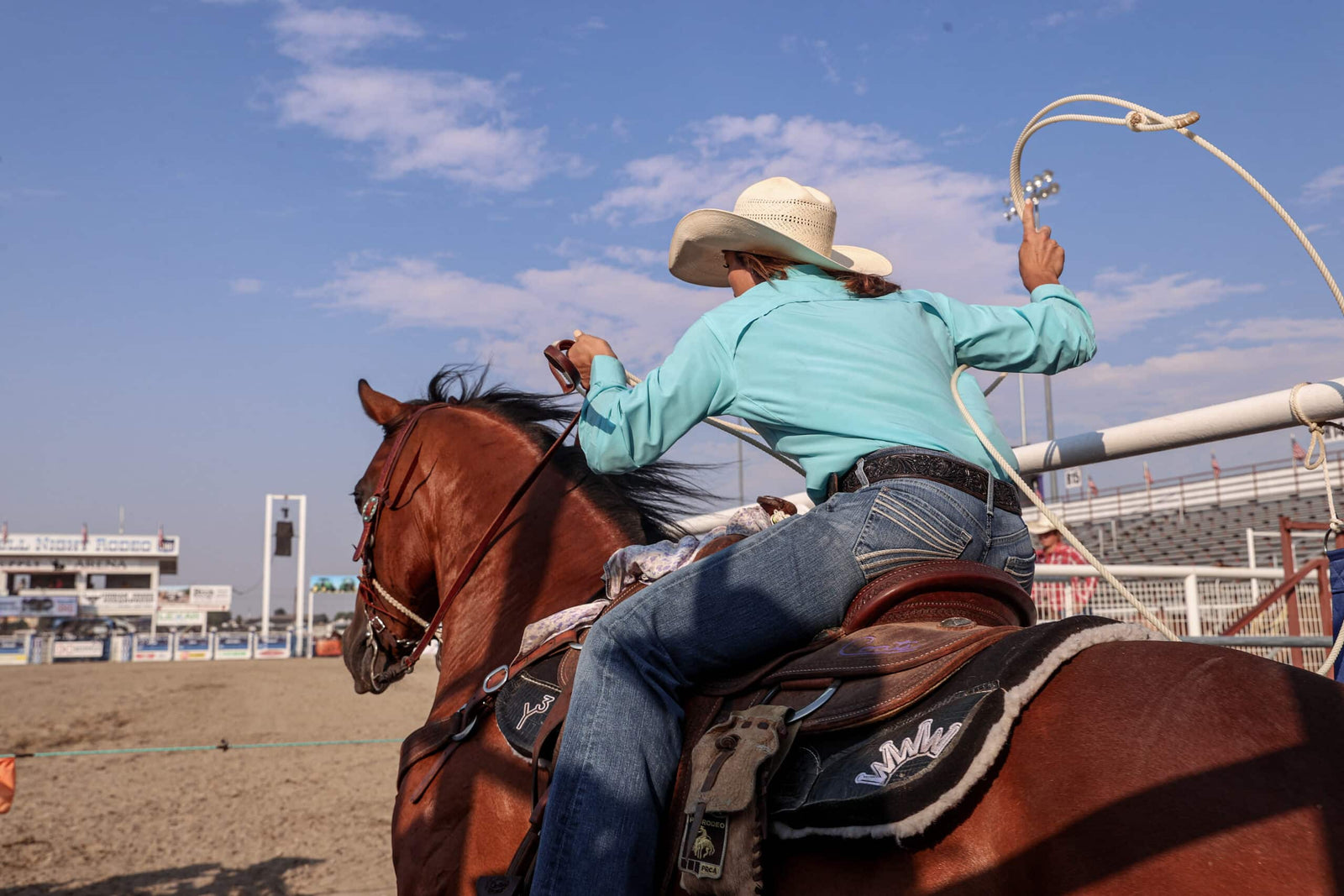 The Ultimate Guide to Breakaway Roping: Rules, Techniques, and Winning Strategies