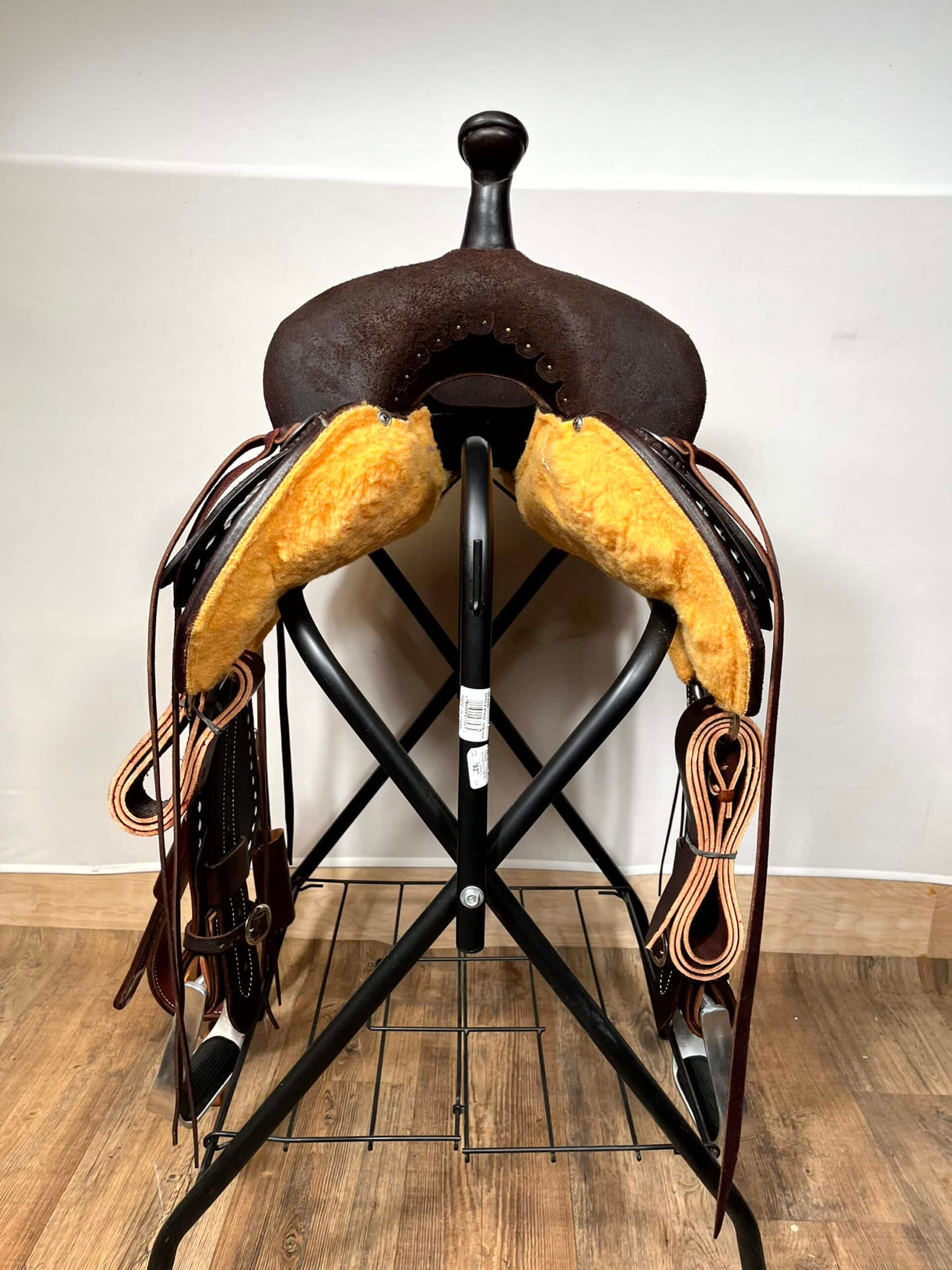 Saddle Barrel Racer 13.5"