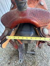 USED Saddle Team Roper 15.5"